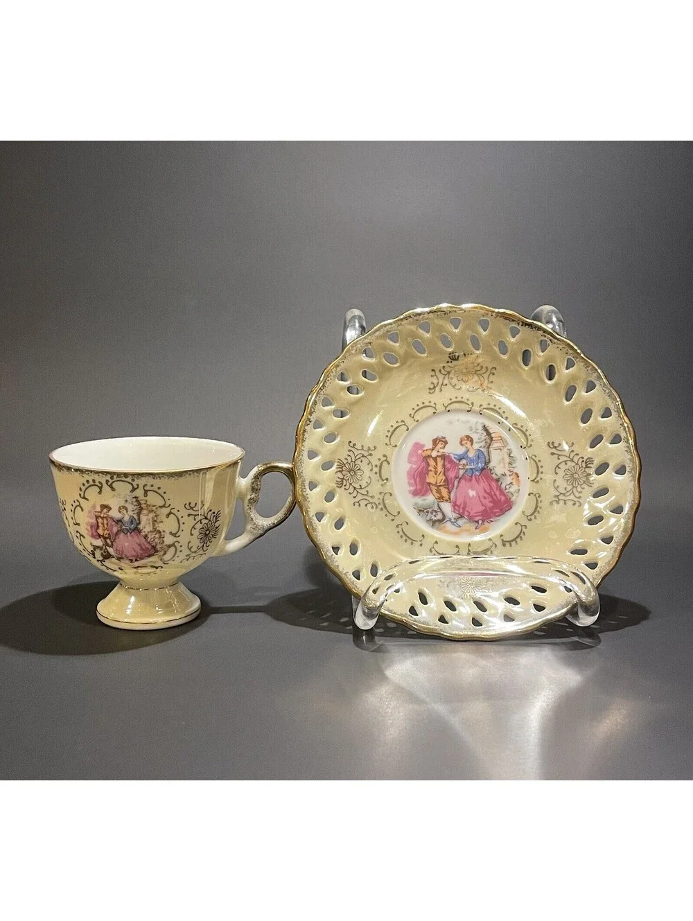 Fragonard Love Story Pedestal Demitasse Tea Cup Saucer 6778 Japan Sticker Ivory